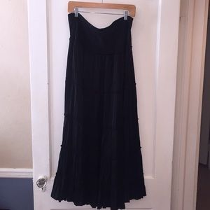 Karen Kane Black Tiered Maxi skirt